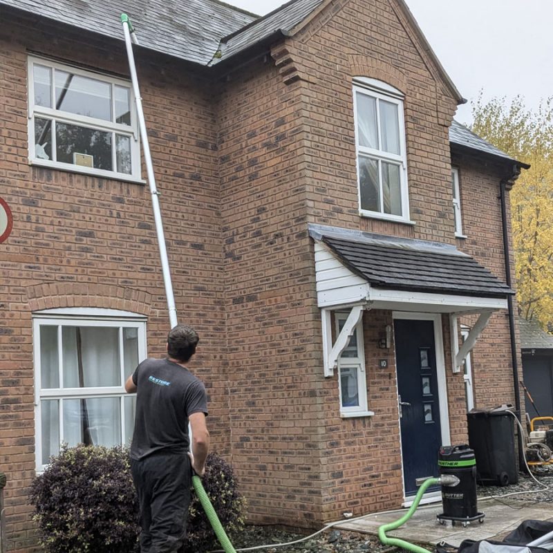 solihull gutter emptying cleaning company